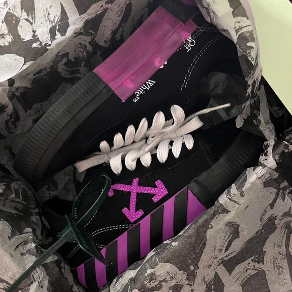 Off-white Black/Fuschia Vulcanized 38 - Picture 1 of 5